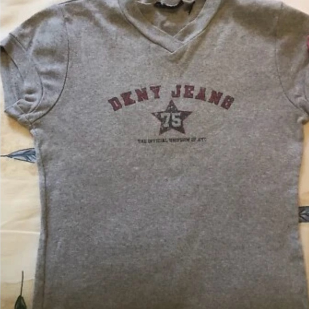 VINTAGE DKNY Ladies Gray Fitted Cap Sleeve T-Shirt